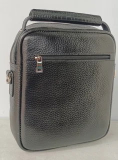 نمای پشت کیف رو دوشی چرم طبیعی گاوی مدل R2